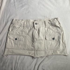 Brandy Melville Corinna(?) mini cargo skirt